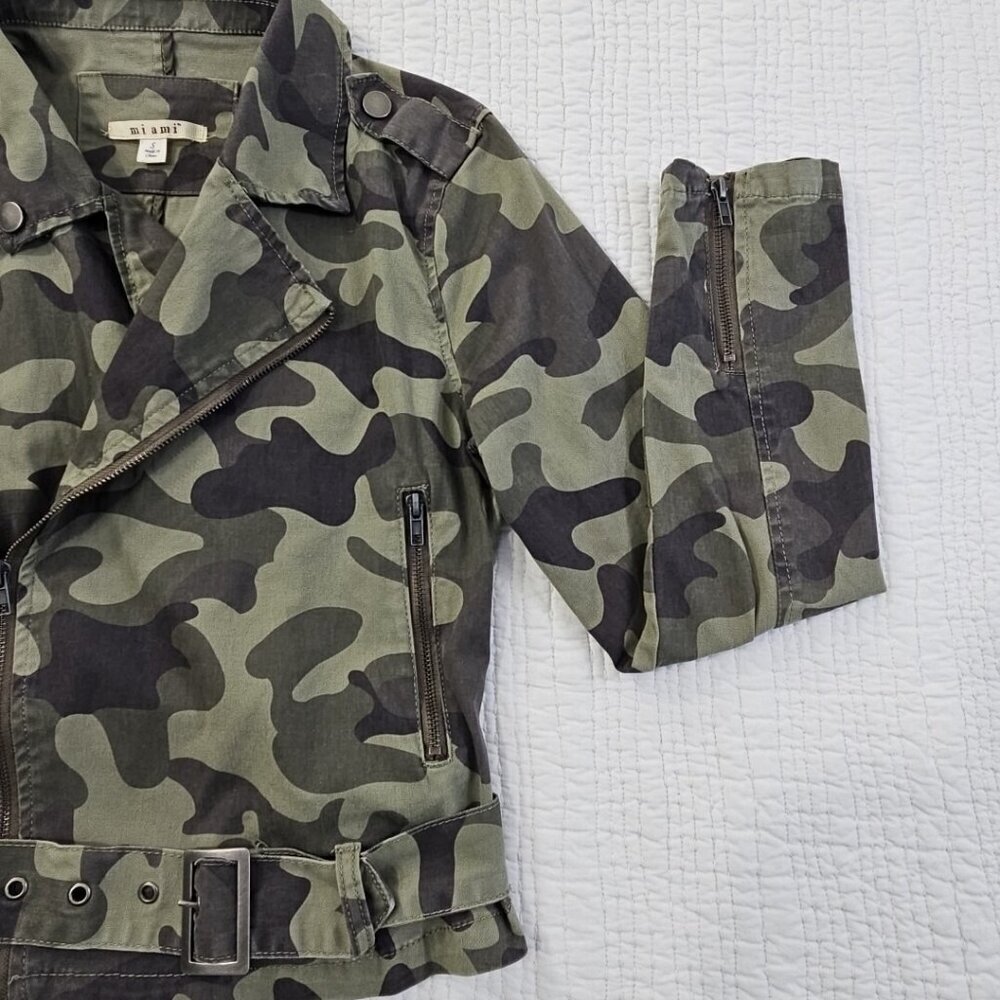 Mi Ami Women's Full Zip Jacket Size Small Green Camo Safari Buckle Pockets EUC - Picture 2 of 10
